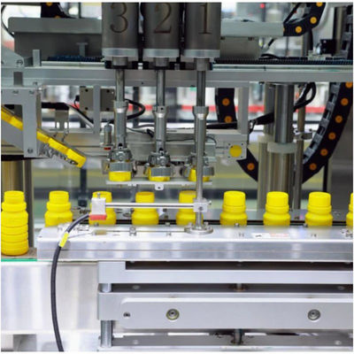 Купить 2800-4800BPH Автоматическая машина для заполнения пестицидов для крупномасштабного производства Производство в сети