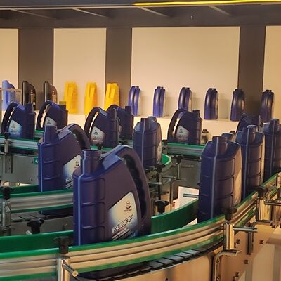 Купить 1-5L линия наполнения краской 1000-5000BPH 1000ml-5000ml online manufacture