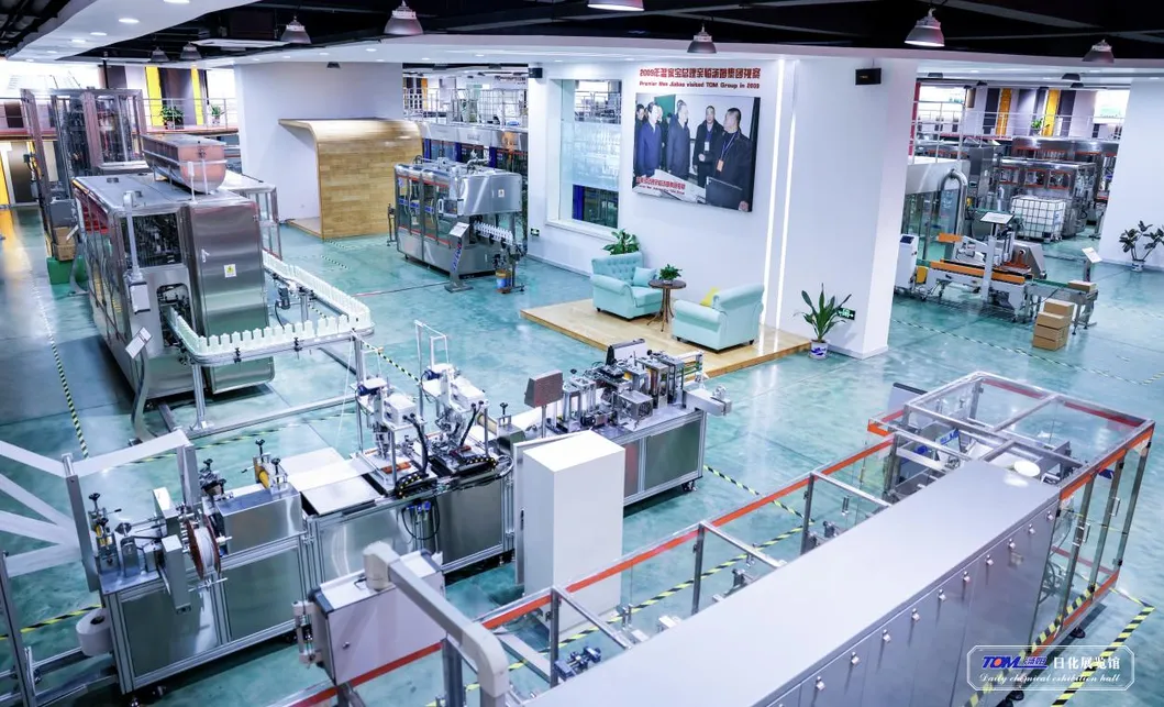 Усовершенствованная 1-5L машина для наполнения и накрытия для пищевого масла и соуса 9